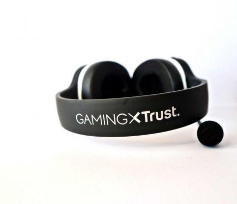 Confie na revisão do GXT 391 Thian: headset para jogos leve e acessível