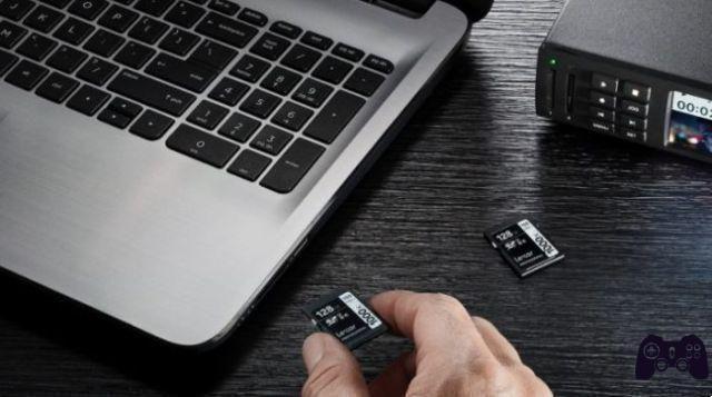 How to choose microSD card?
