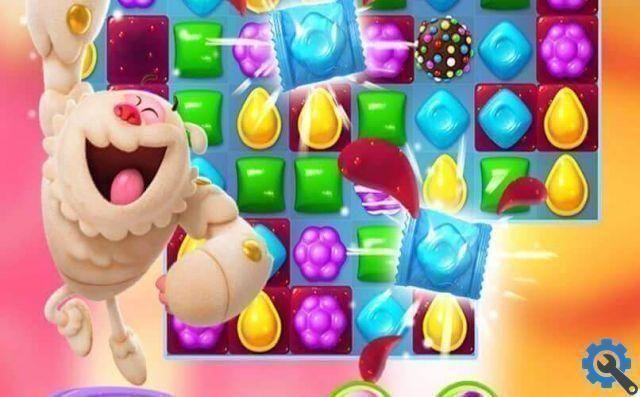 How to change Candy Crush game language to Spanish if it appears in English?