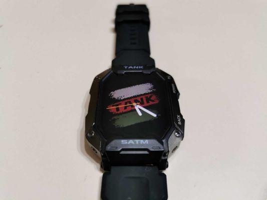 Test de la Kospet Tank M1 : la smartwatch indestructible