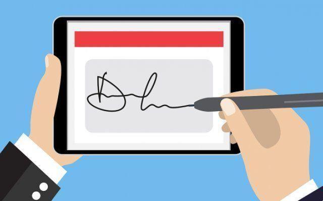 The electronic signature relaunches real estate