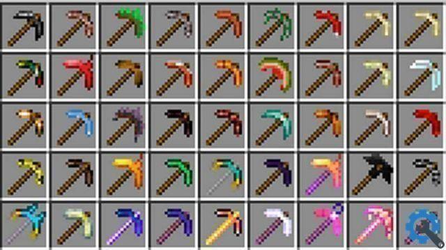 How to repair a pickaxe or diamond tool in Minecraft