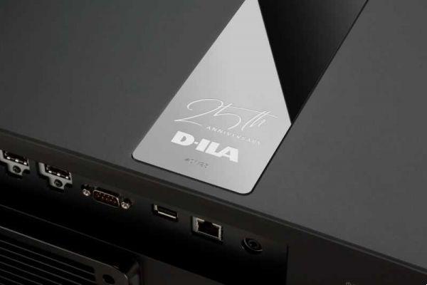 JVC lança o novo projetor de vídeo DLA-25LTD