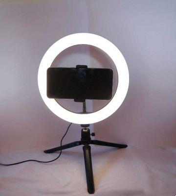 Trust Maku Ring Light vlogging kit review: ready to become a star?